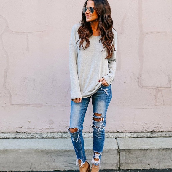 ( ALMOST GONE )BACKLESS LONG SLEEVE TEE SHIRT - Picture 3 of 6